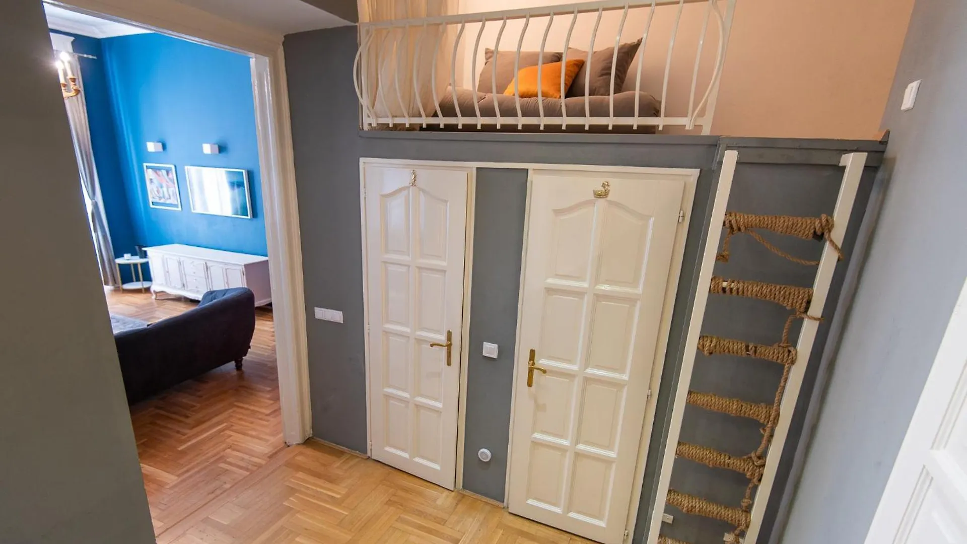 Chic Soho Apartment Near Opera Budapest Hungary